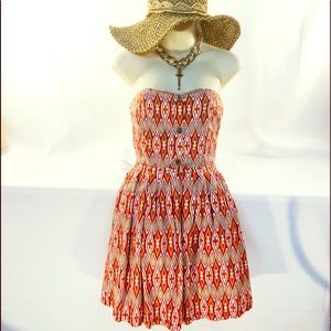 Tulle strapless dress